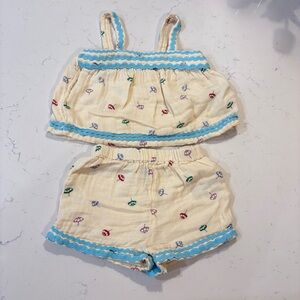 Old Navy Baby Girl Umbrella Gauze Set - Top & Shorts - 12-18 Months
